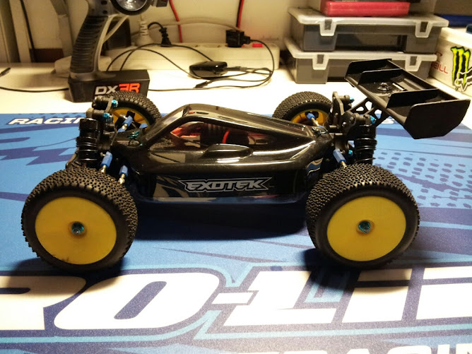 Hot Racing Losi Mini 8 Light Buggy Aluminium Hinterradaufhängung Arme